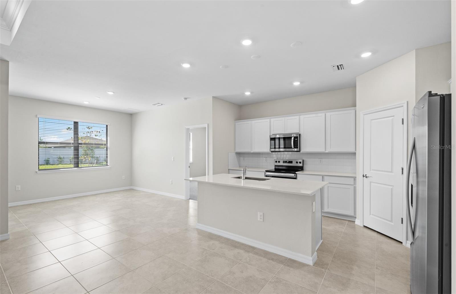 3458 - STRAND AT CEDAR GROVE - Residential