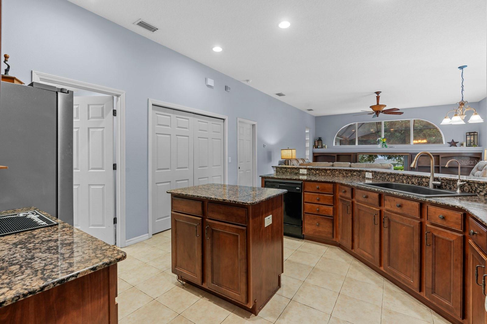 CREEKSIDE SUB PH 1 - Residential