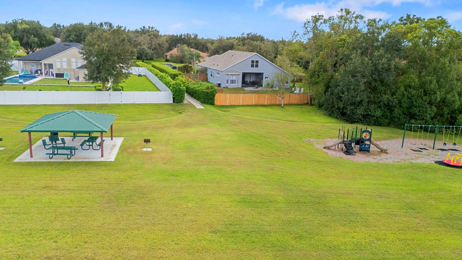 CREEKSIDE SUB PH 1 - Residential