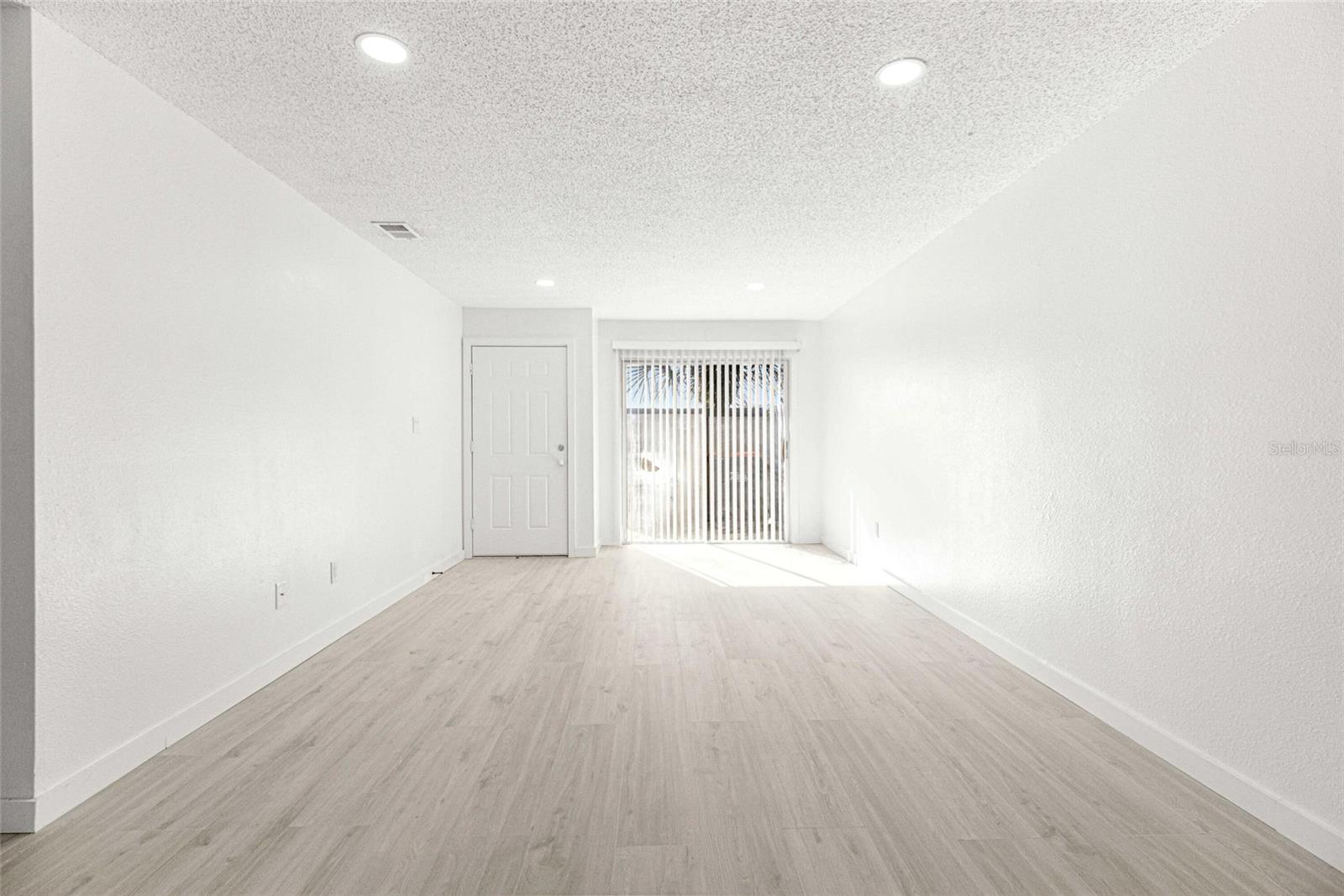 GREENFIELDS UN 01 - Residential Income