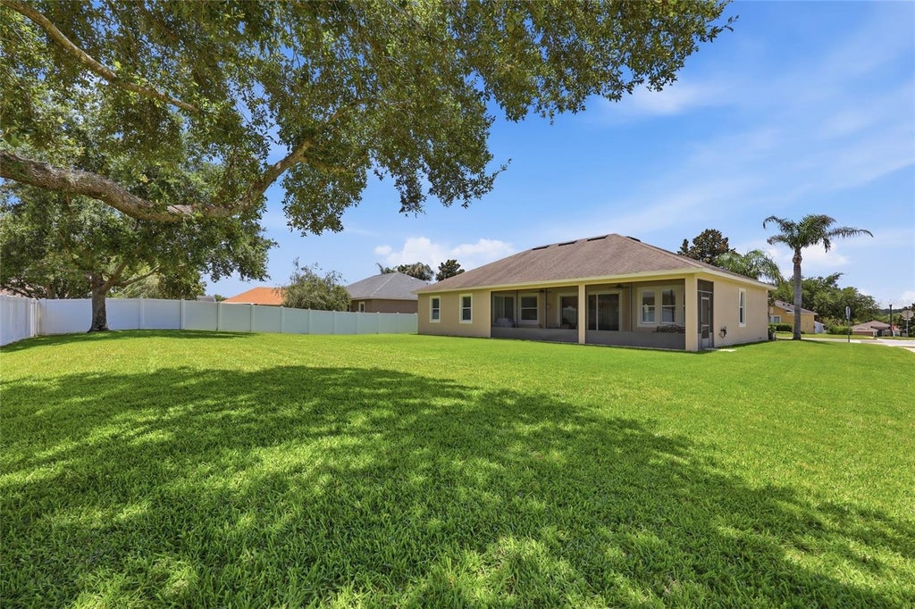Photo of 405 Dagama Drive, Clermont, FL 34715 (MLS # O6414582)