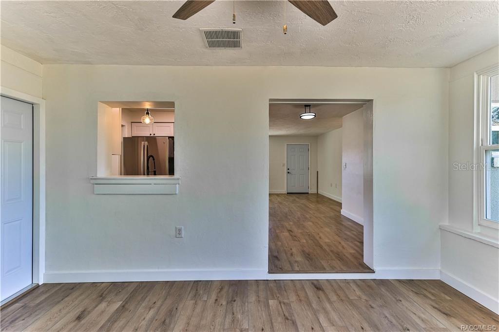 BEVERLY HILLS UNIT 05 - Residential