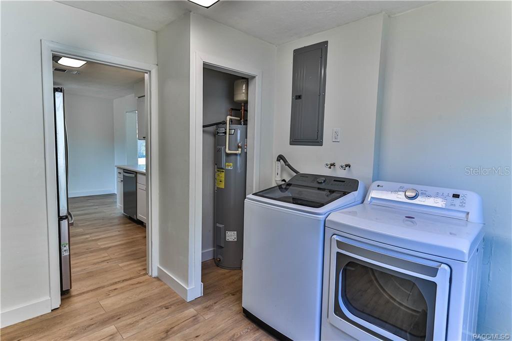 BEVERLY HILLS UNIT 05 - Residential