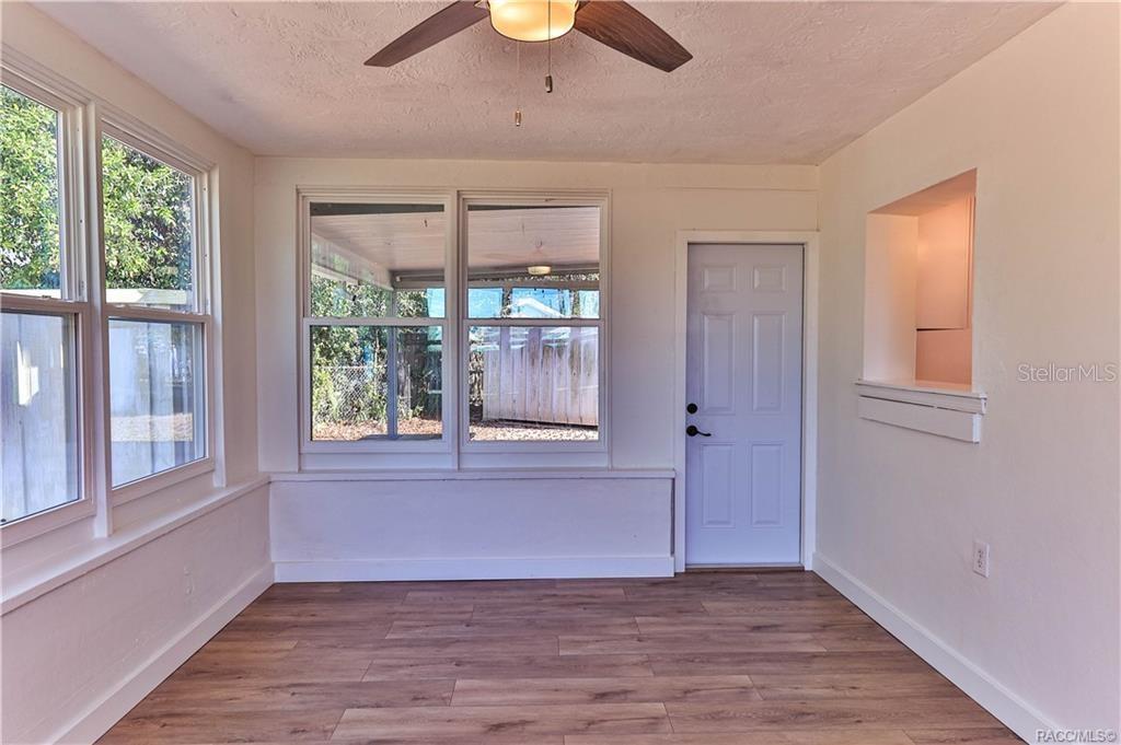 BEVERLY HILLS UNIT 05 - Residential