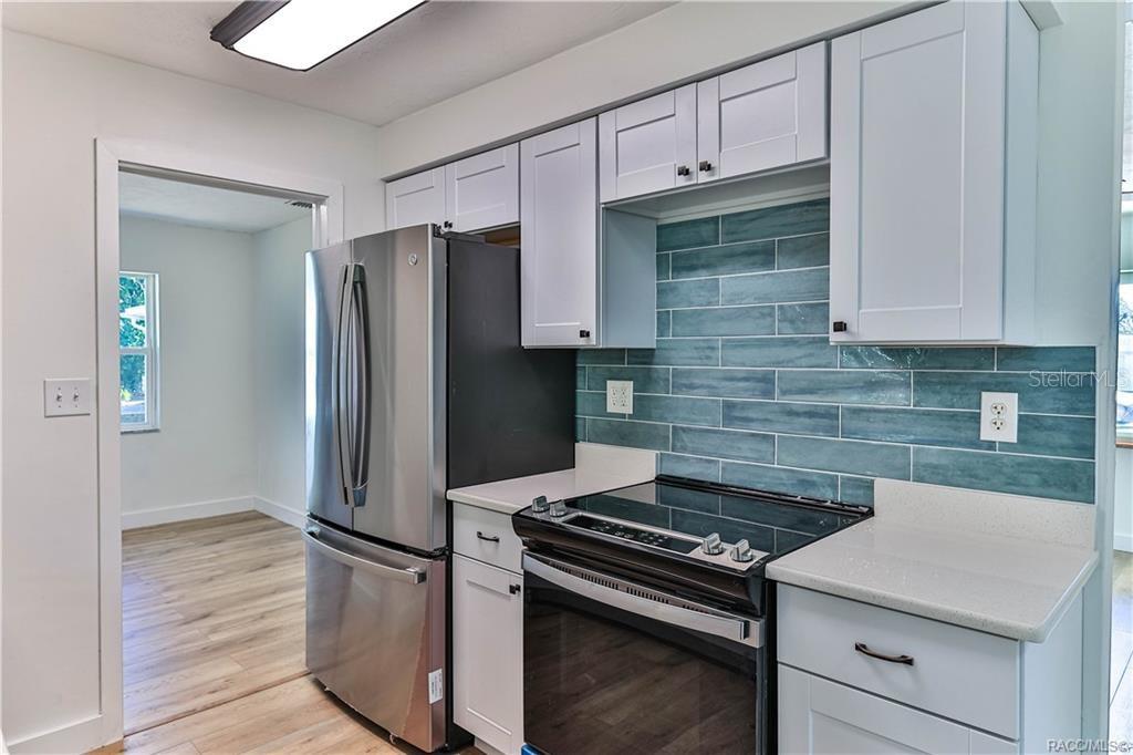 BEVERLY HILLS UNIT 05 - Residential