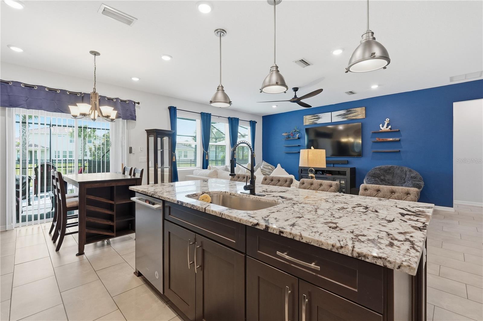 SAVANNA AT LAKEWOOD RANCH PH III 3ABD - Residential