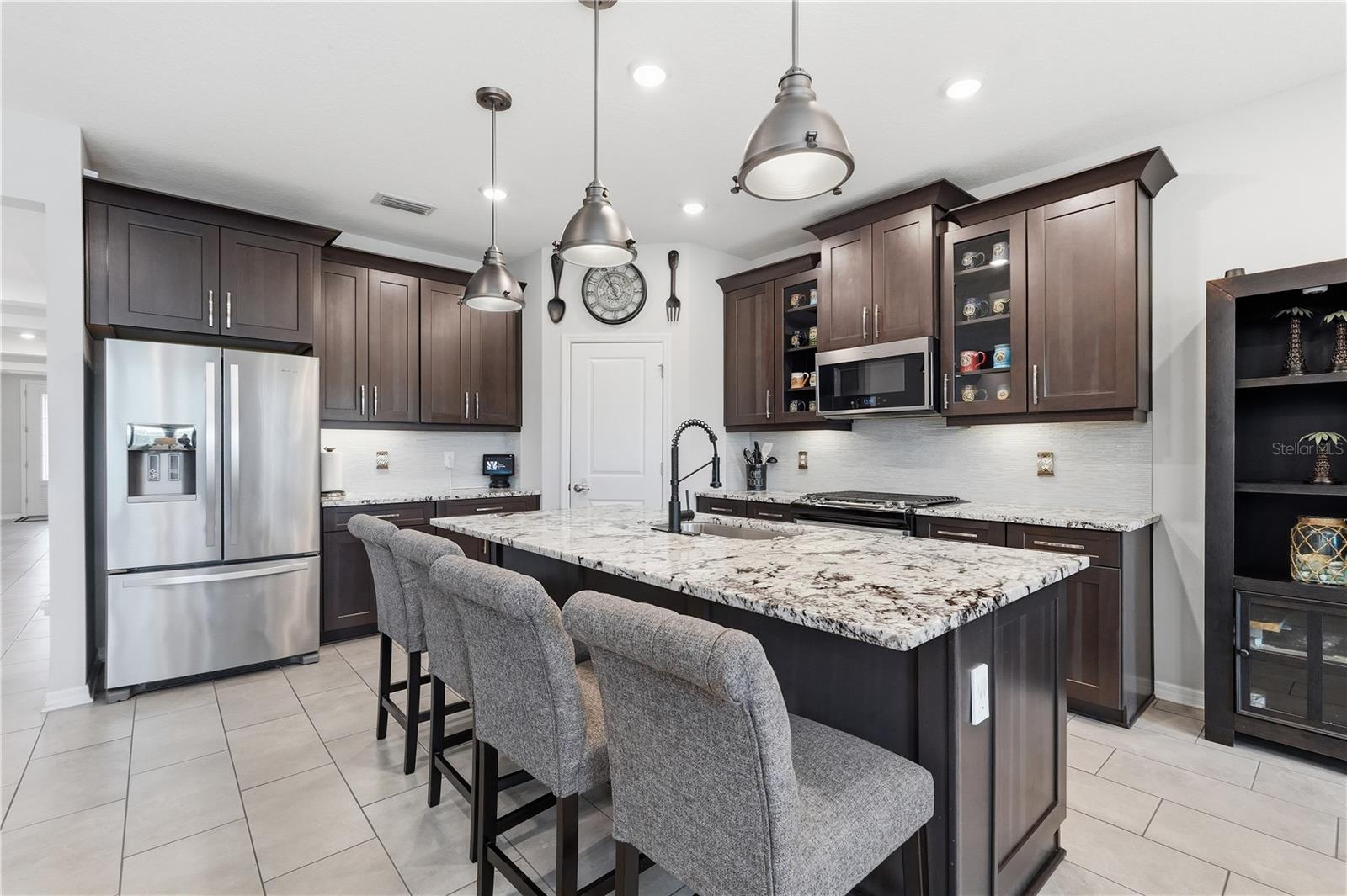 SAVANNA AT LAKEWOOD RANCH PH III 3ABD - Residential