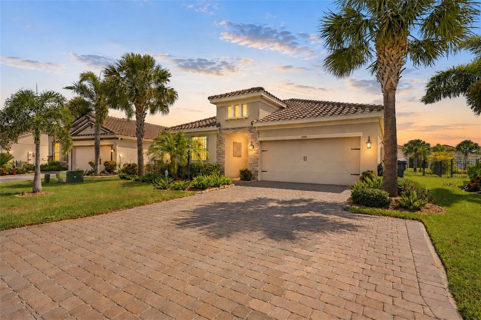 SAVANNA AT LAKEWOOD RANCH PH III 3ABD - Residential