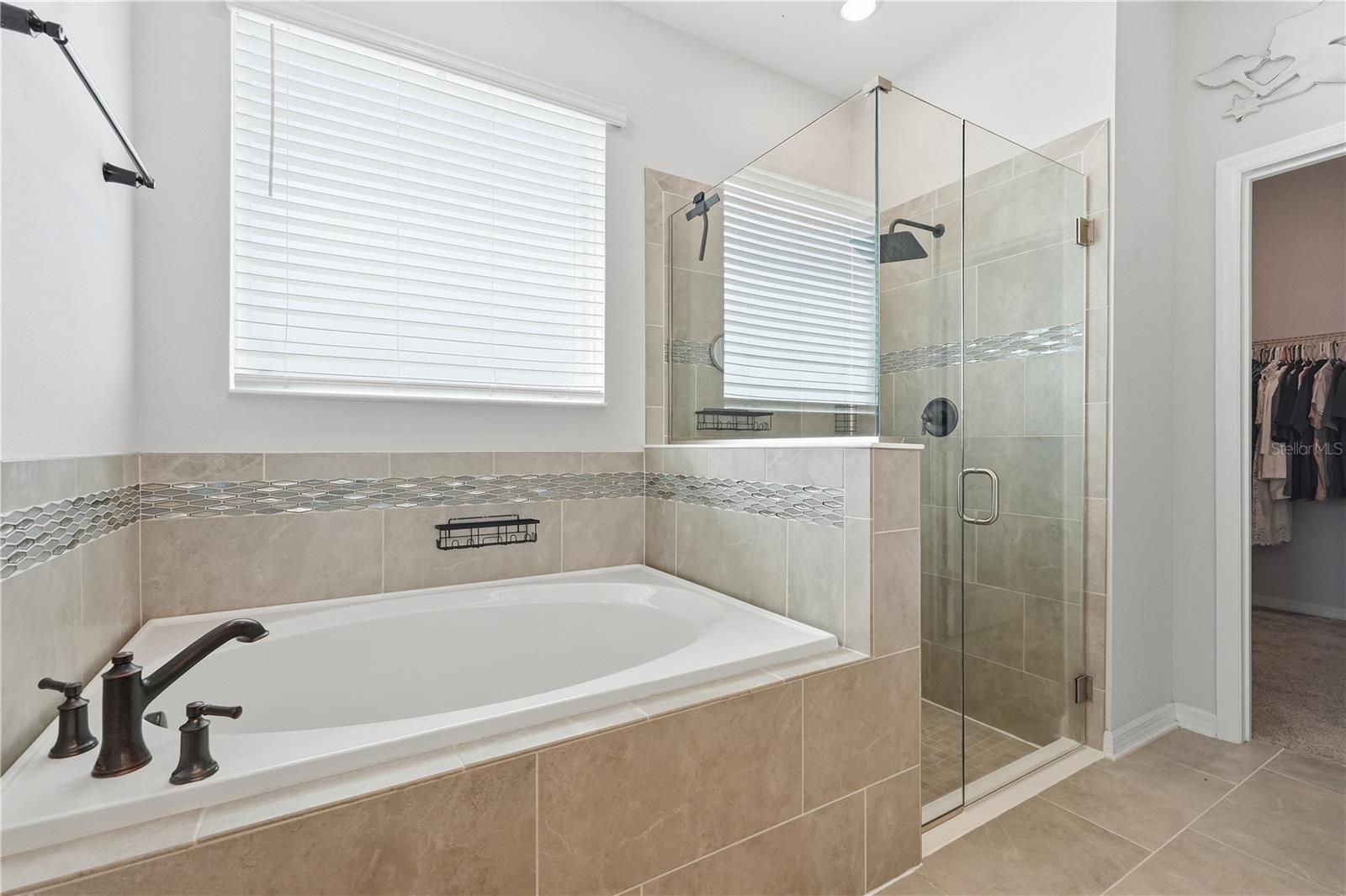 SAVANNA AT LAKEWOOD RANCH PH III 3ABD - Residential