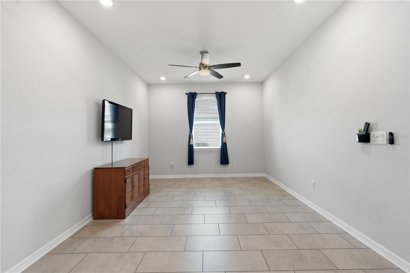 SAVANNA AT LAKEWOOD RANCH PH III 3ABD - Residential