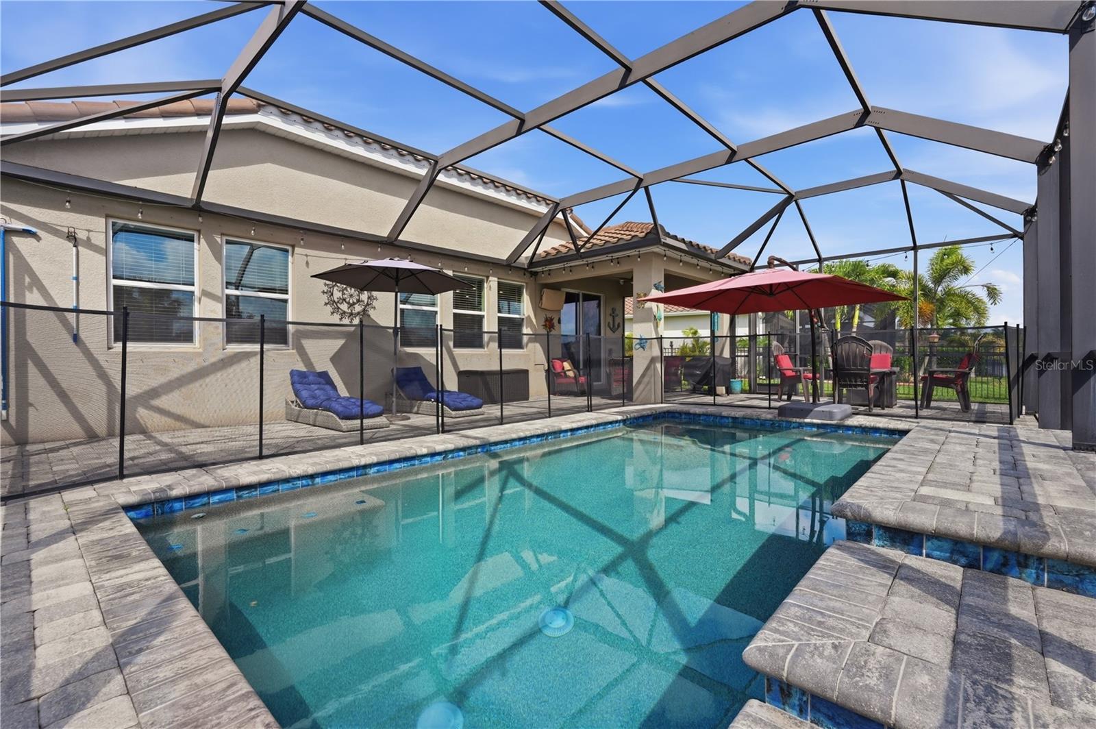 SAVANNA AT LAKEWOOD RANCH PH III 3ABD - Residential
