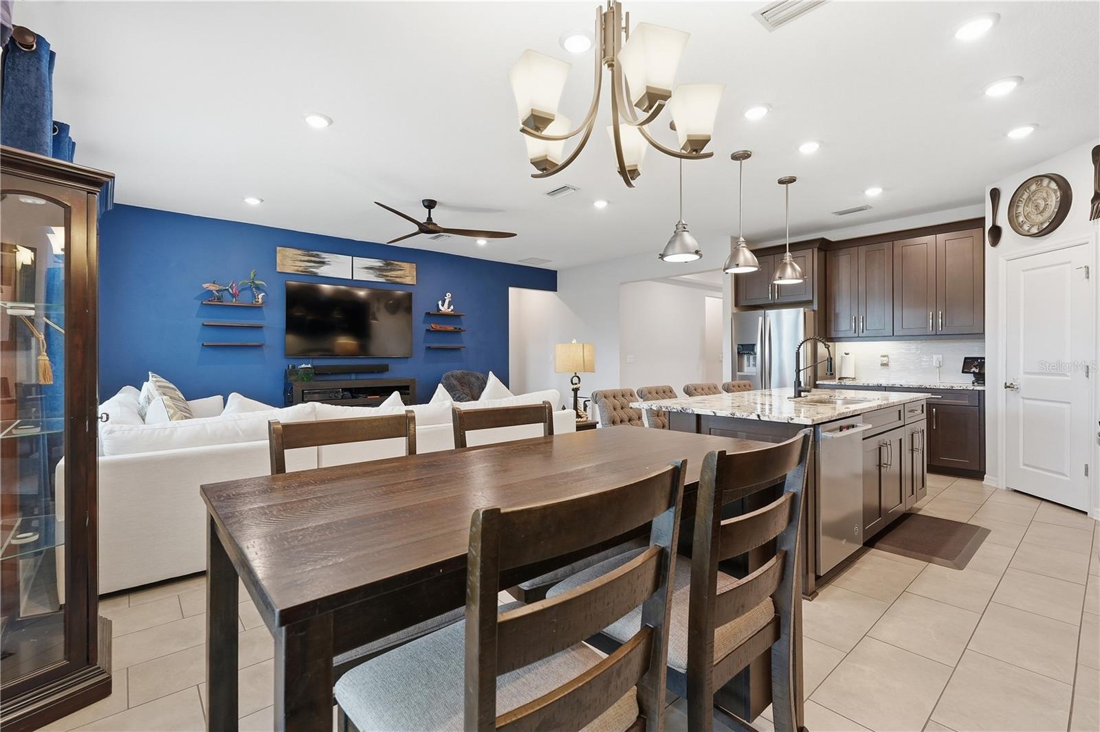 SAVANNA AT LAKEWOOD RANCH PH III 3ABD - Residential