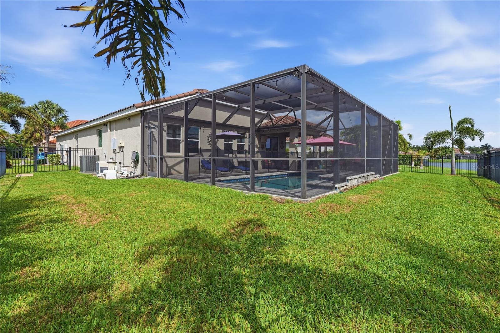 SAVANNA AT LAKEWOOD RANCH PH III 3ABD - Residential