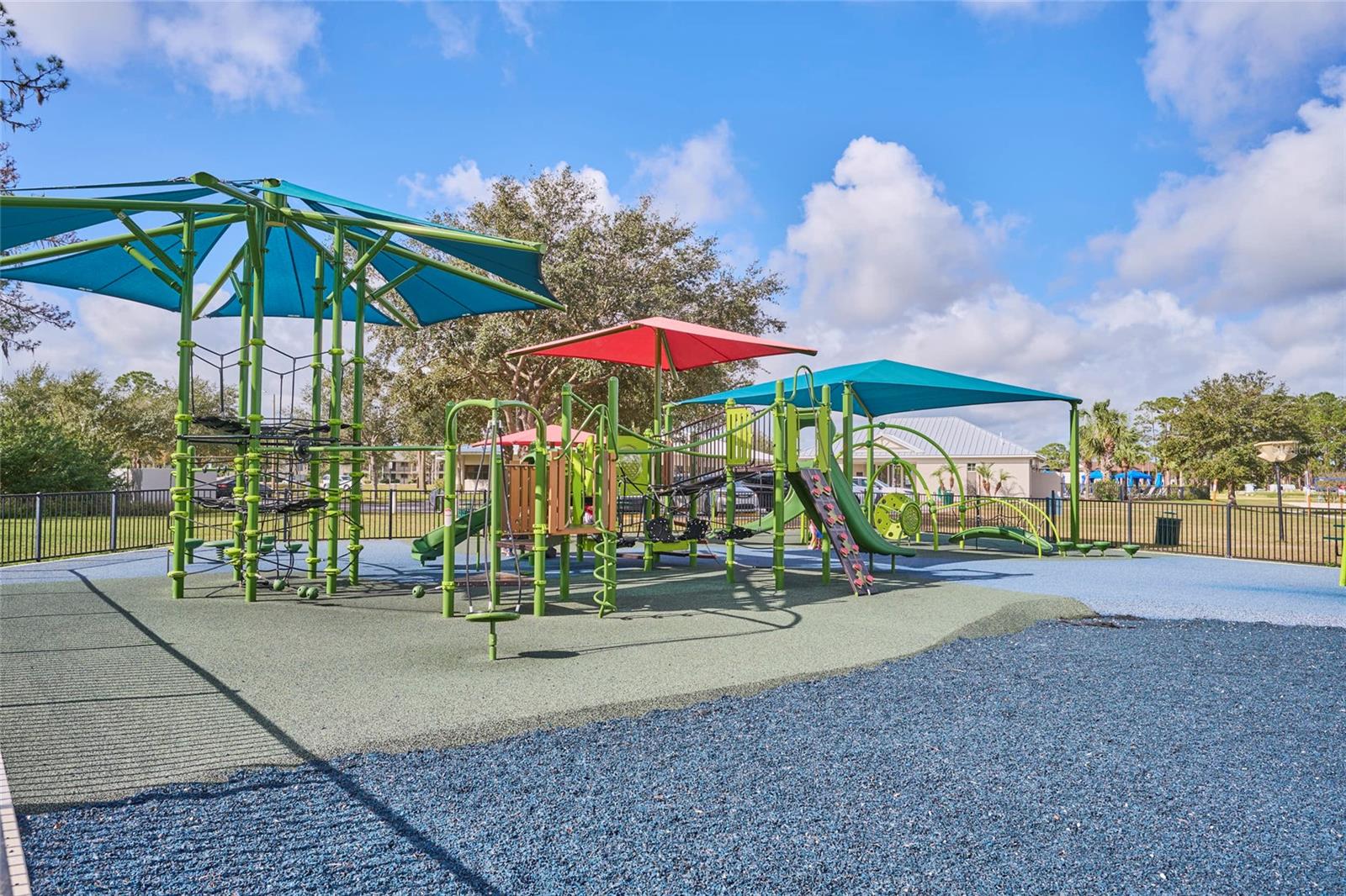 GREENBRIAR VILLAS CONDO - Residential