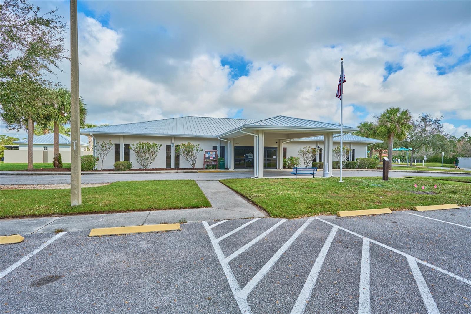 GREENBRIAR VILLAS CONDO - Residential