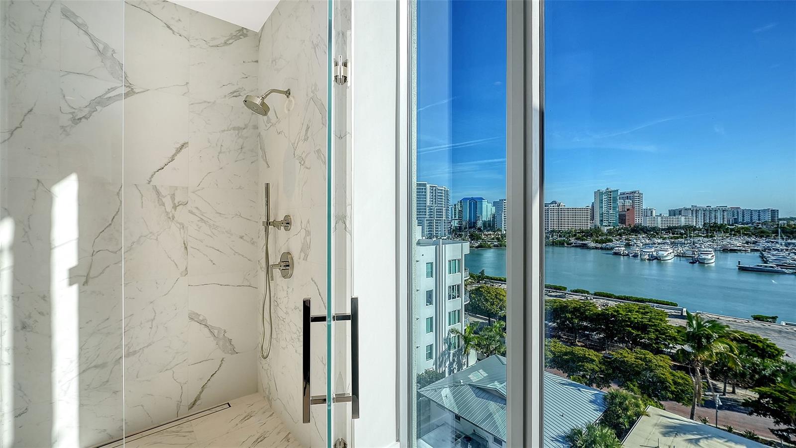 PENINSULA SARASOTA - Residential