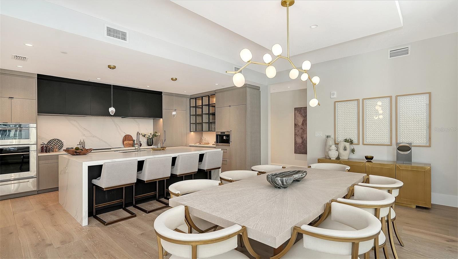 PENINSULA SARASOTA - Residential