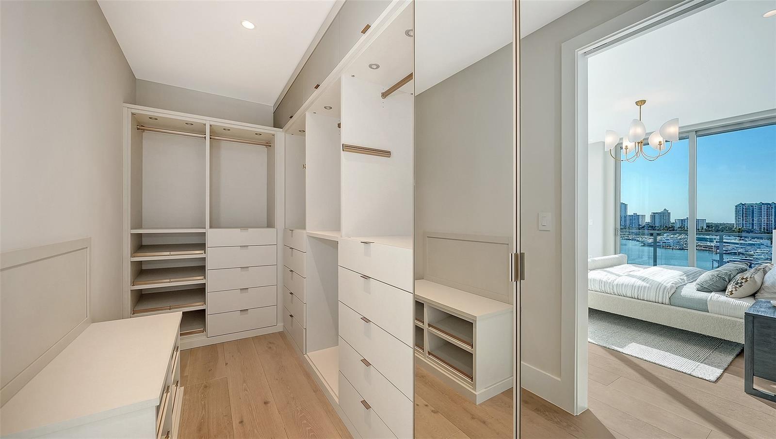 PENINSULA SARASOTA - Residential