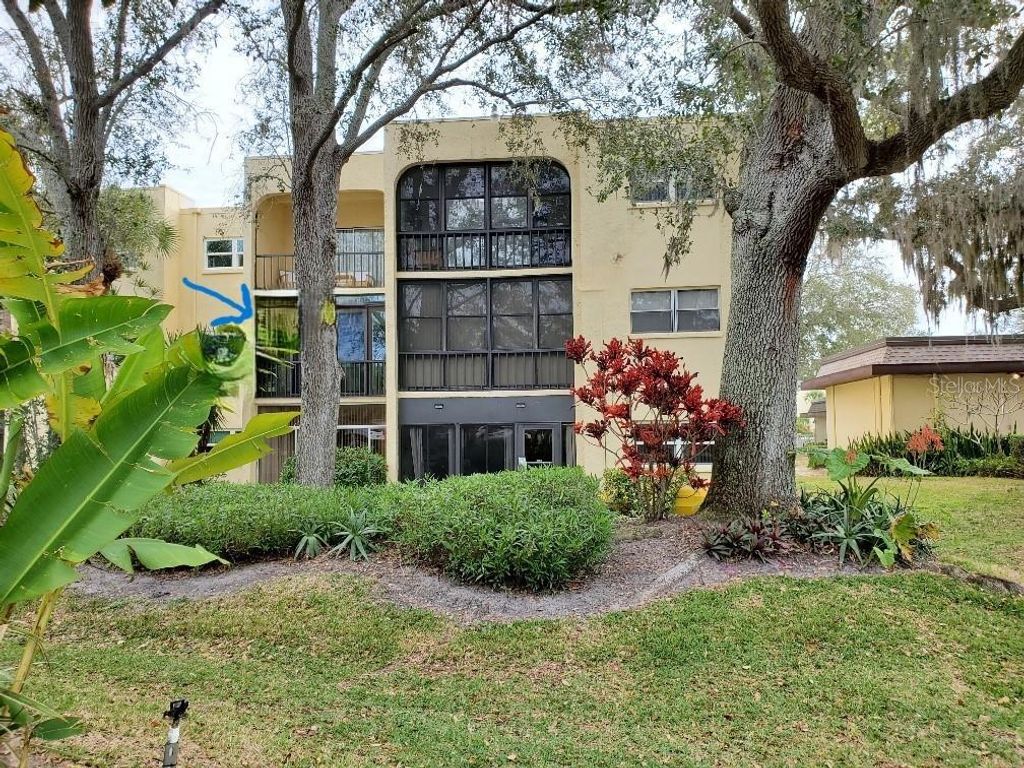 Photo of 11485 Oakhurst Road #1200-216, Largo, FL 33774 (MLS # TB8457361)