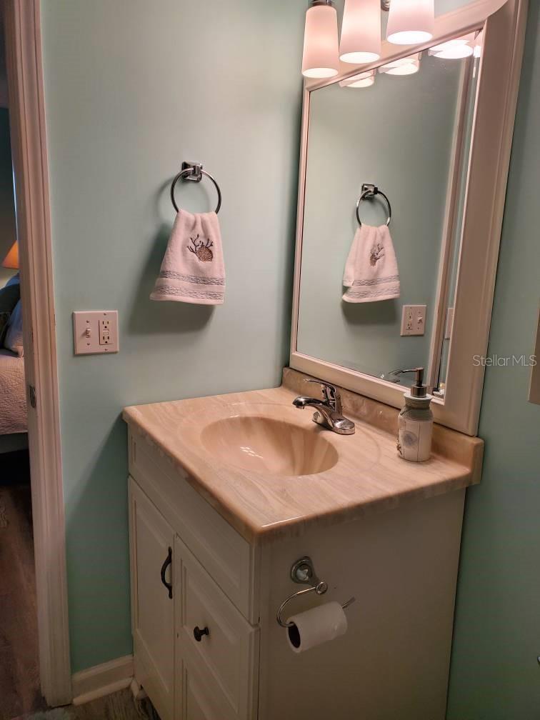 WATERS EDGE 1 CONDO - Residential