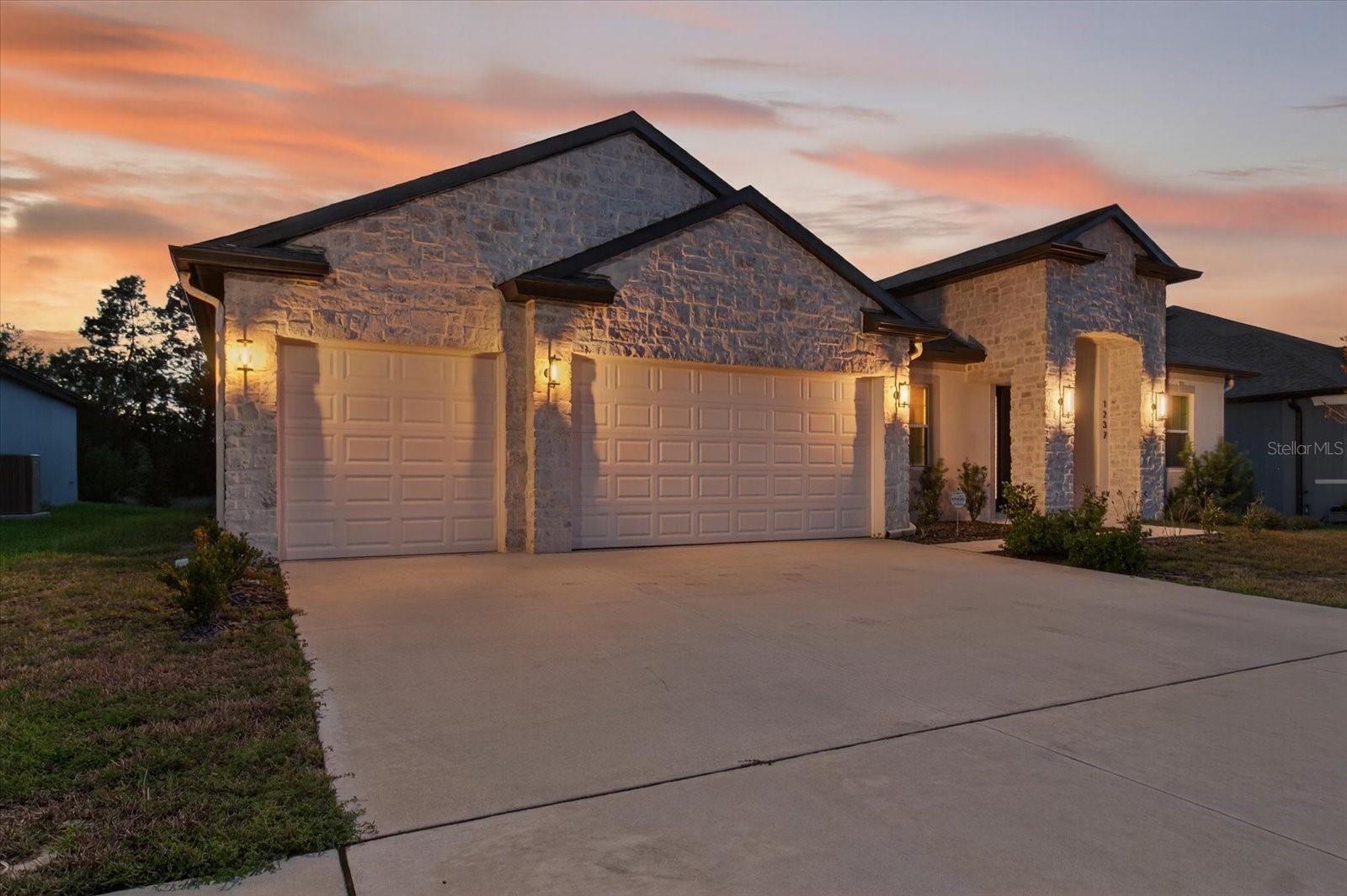 WHITING ESTATES - Residential