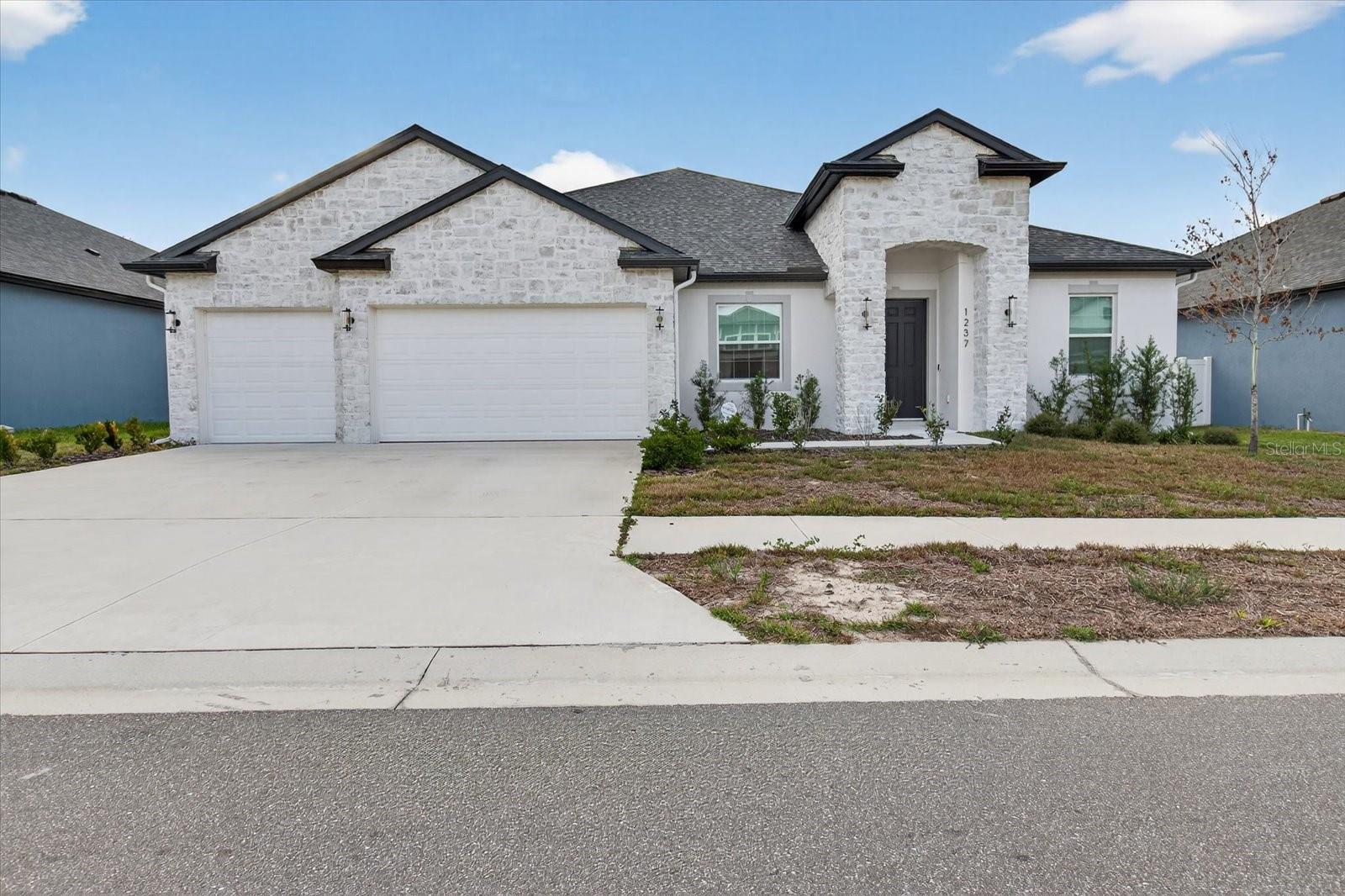 WHITING ESTATES - Residential