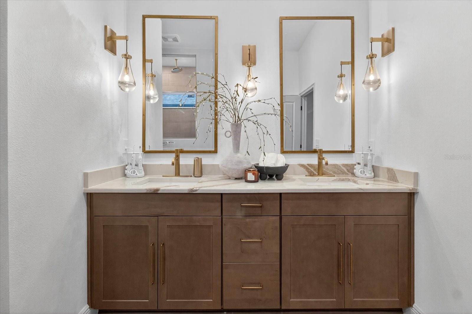 WHITING ESTATES - Residential