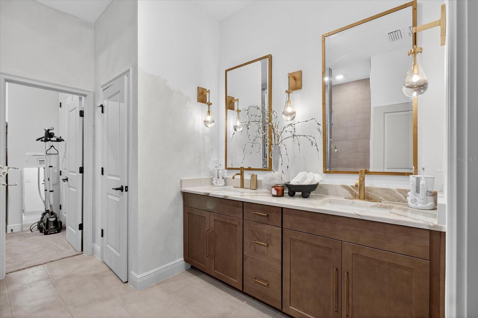 WHITING ESTATES - Residential