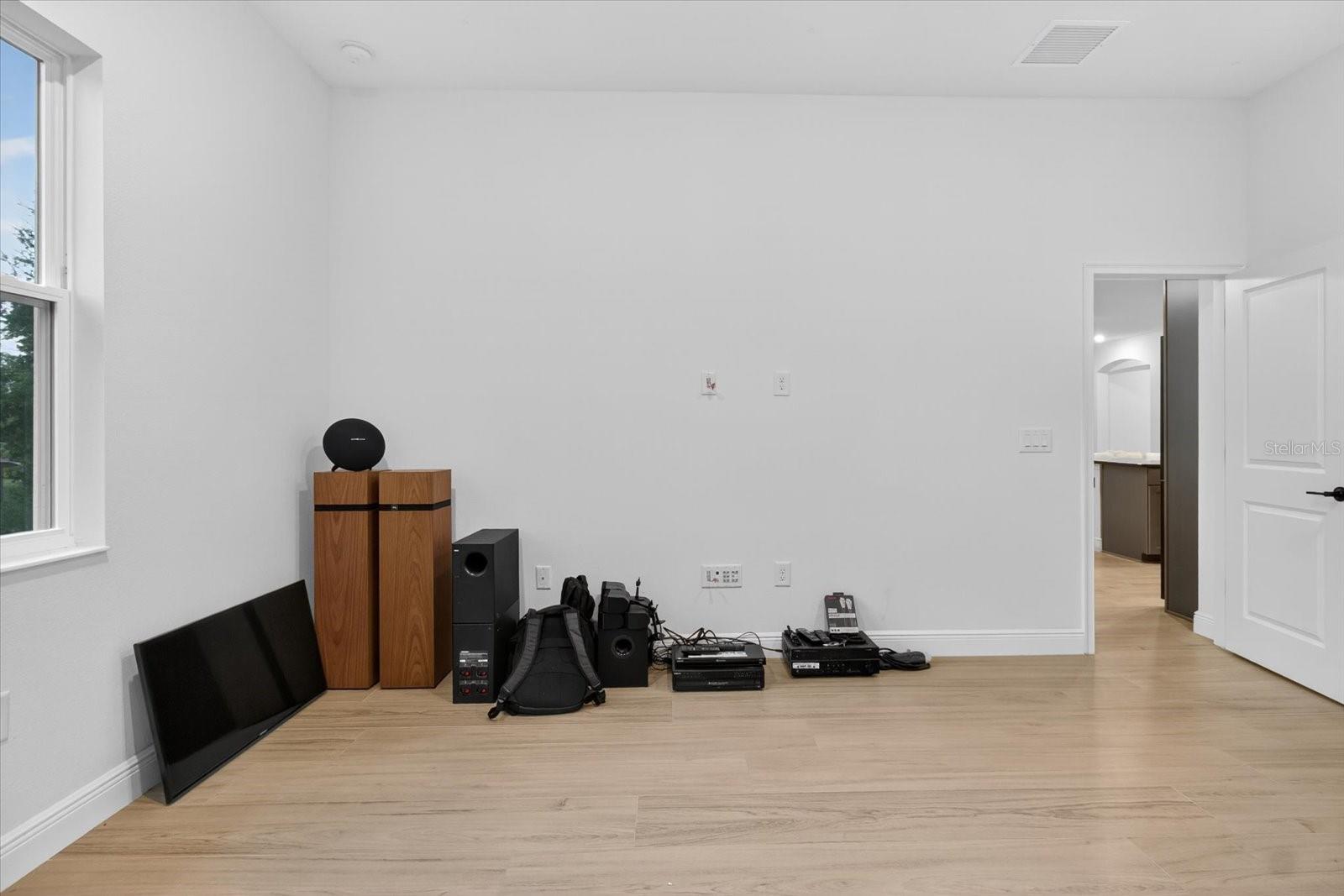 WHITING ESTATES - Residential