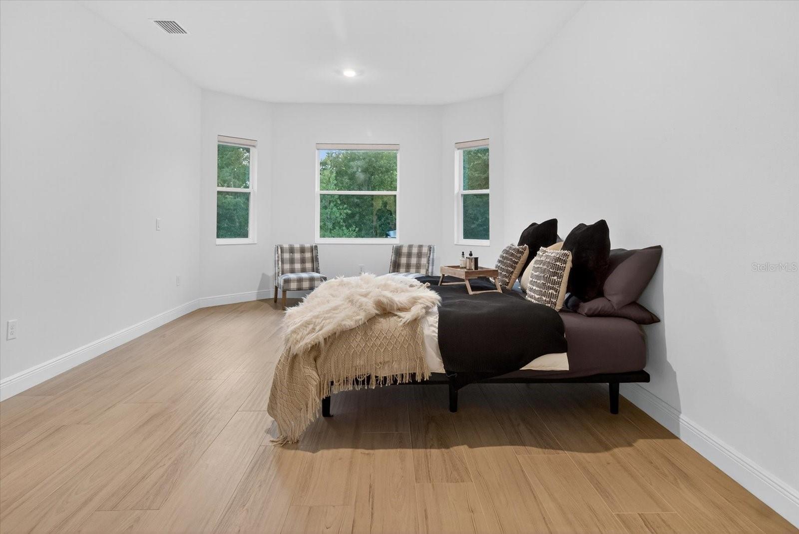 WHITING ESTATES - Residential