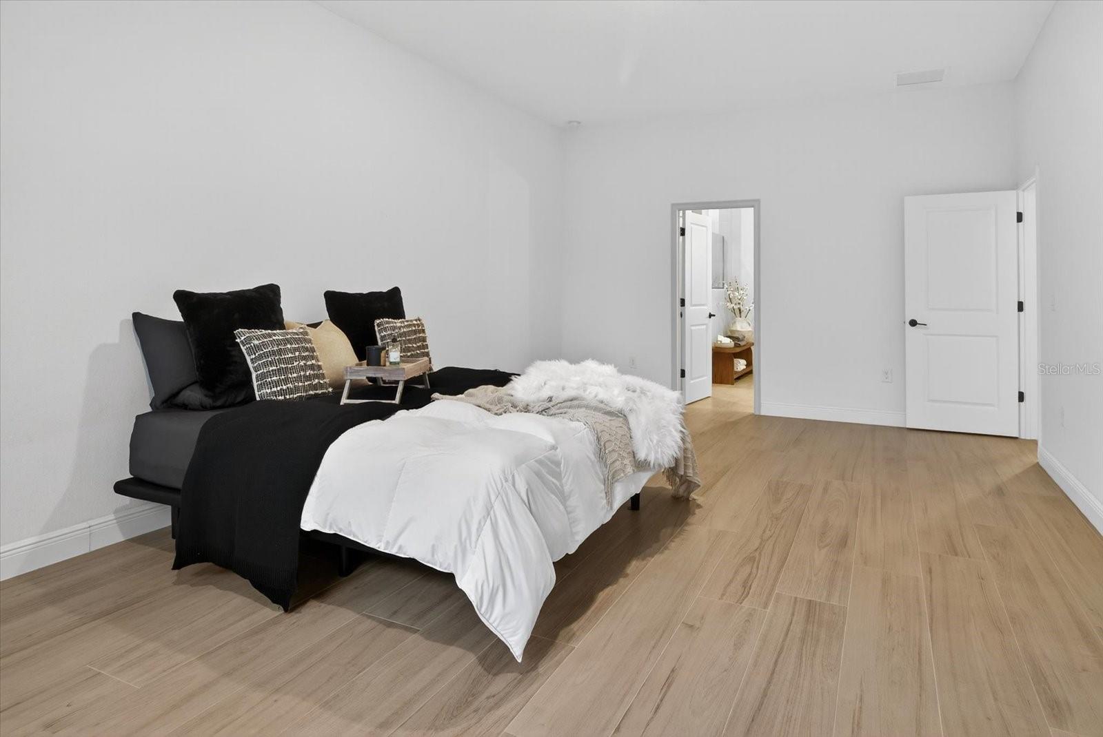 WHITING ESTATES - Residential