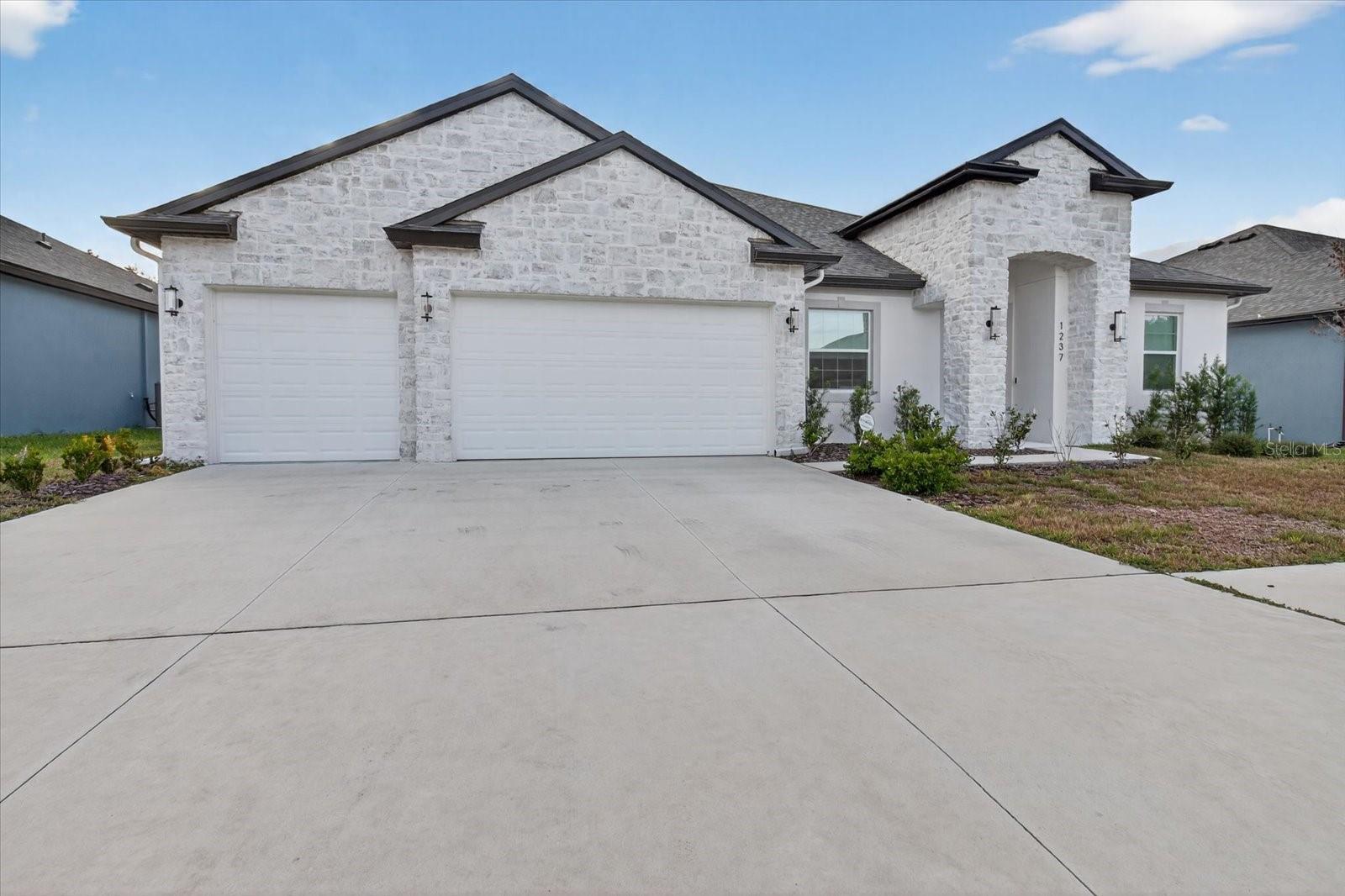 WHITING ESTATES - Residential