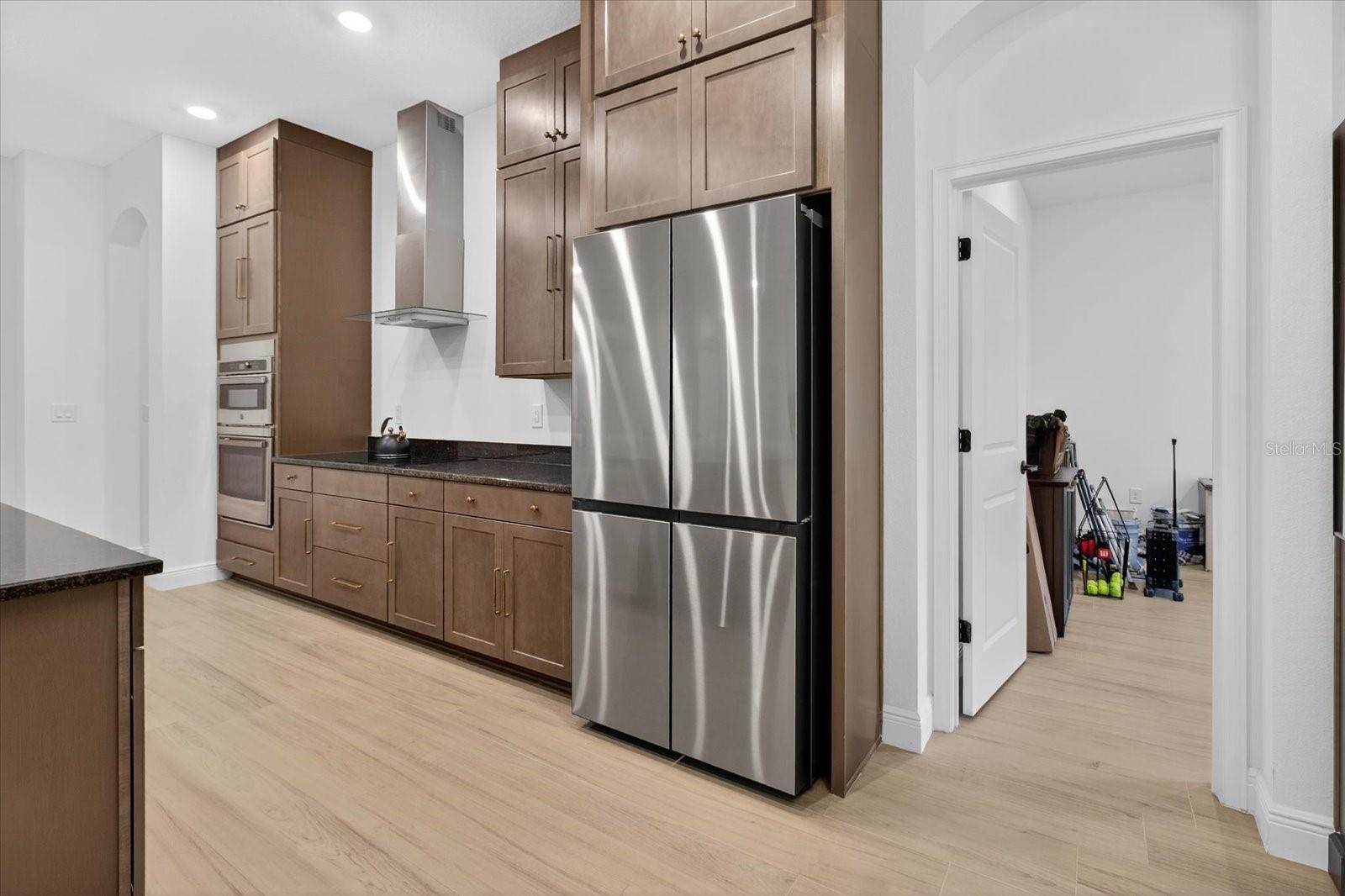 WHITING ESTATES - Residential