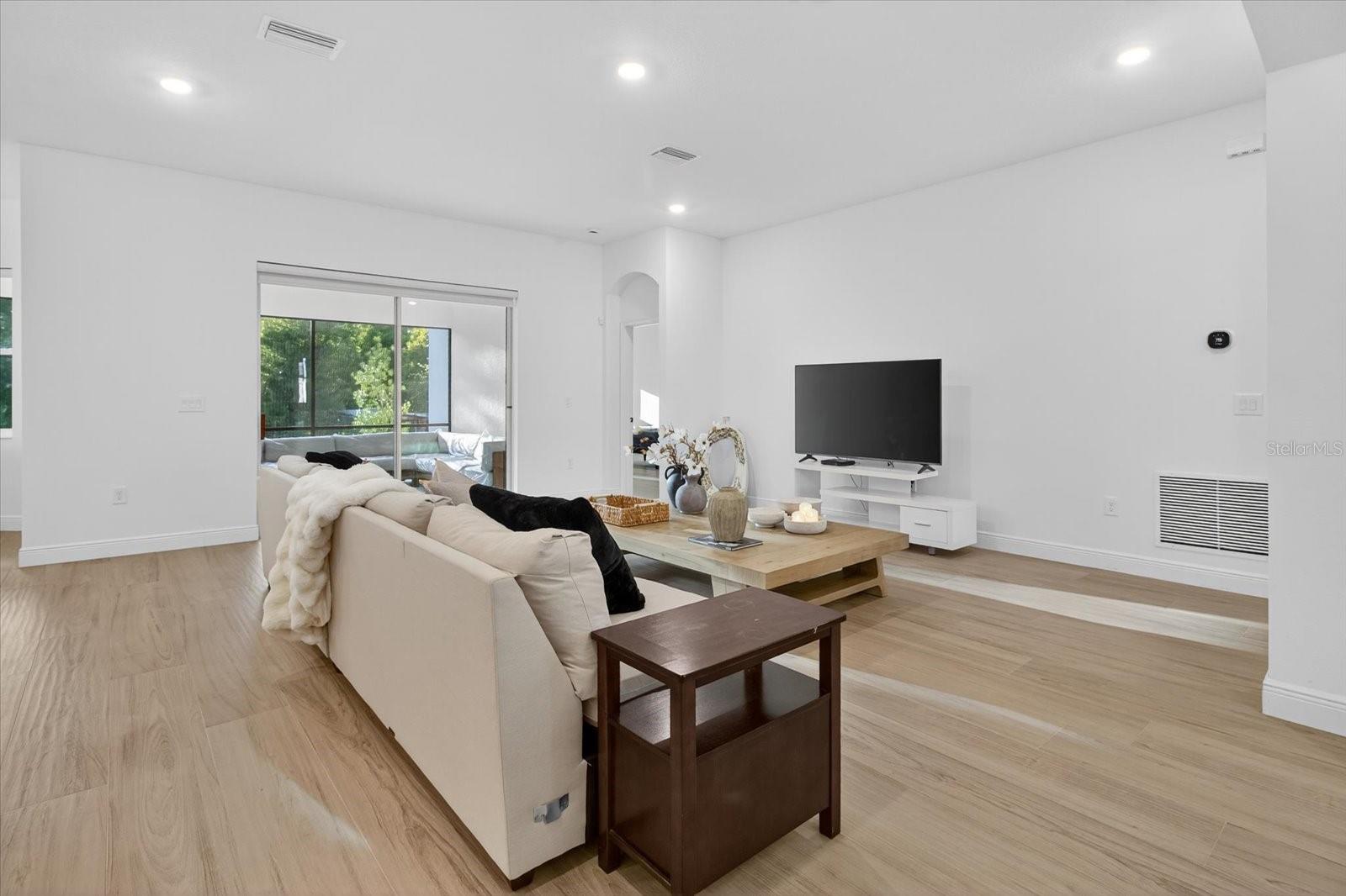 WHITING ESTATES - Residential