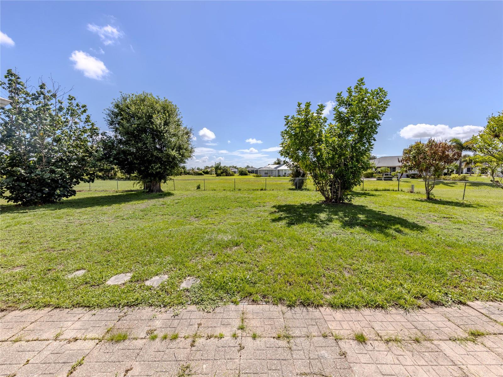 PUNTA GORDA ISLES SEC 20 - Residential