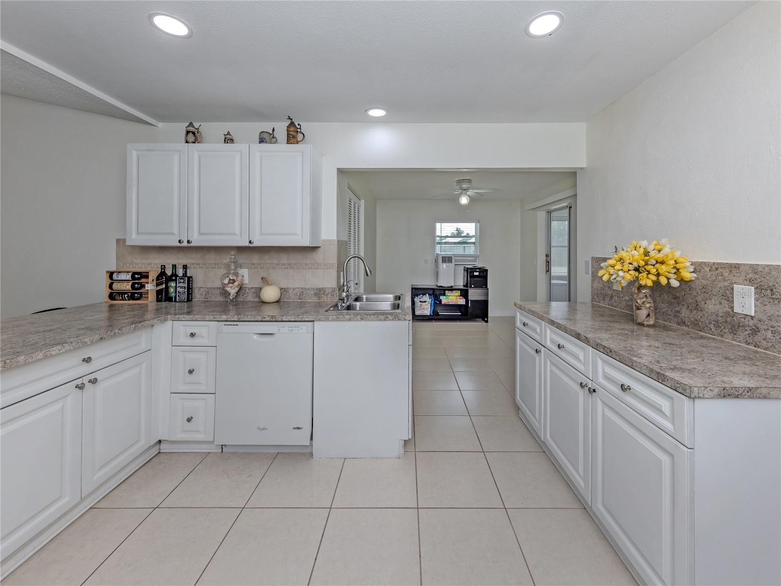 PUNTA GORDA ISLES SEC 20 - Residential