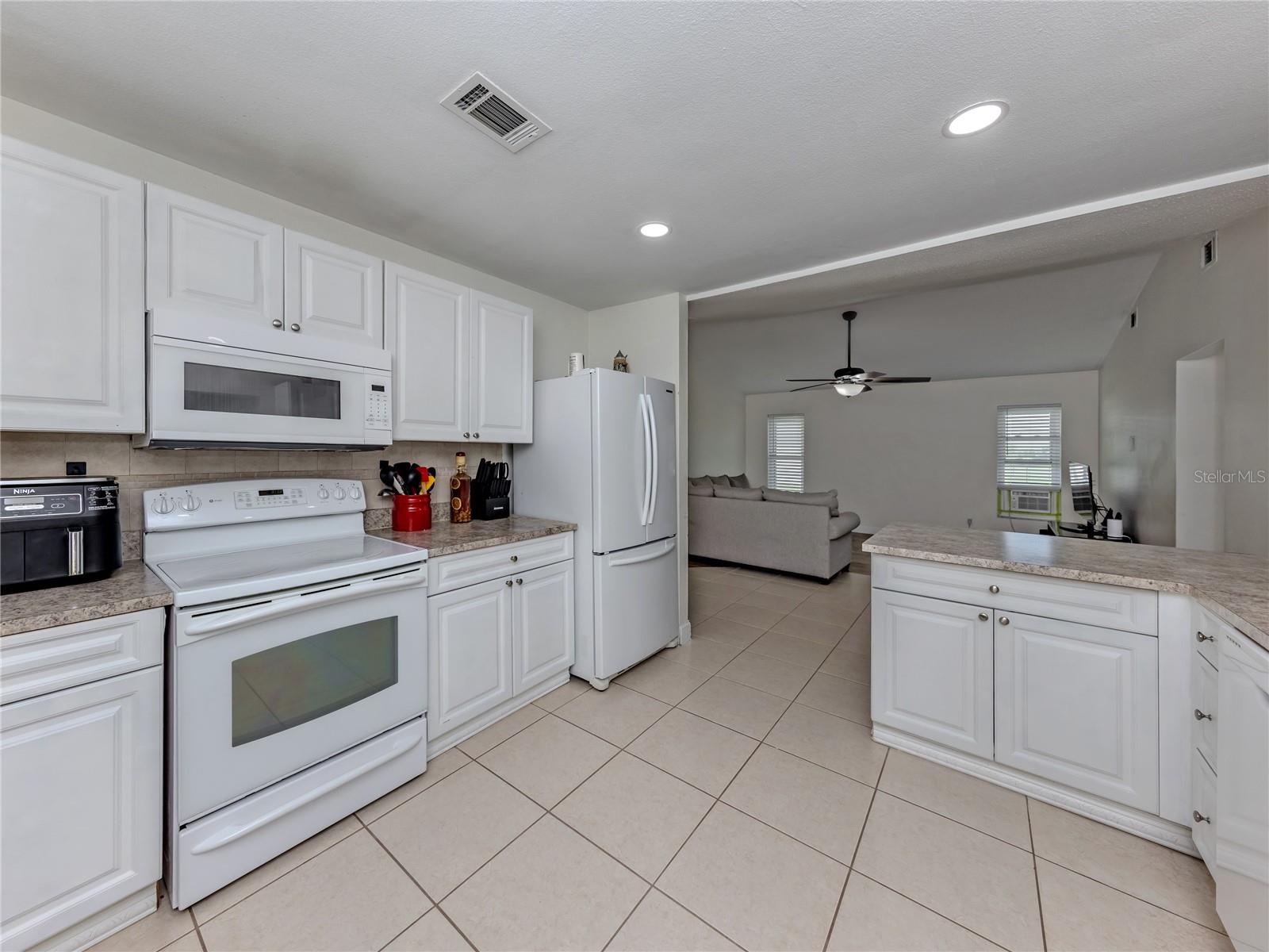 PUNTA GORDA ISLES SEC 20 - Residential