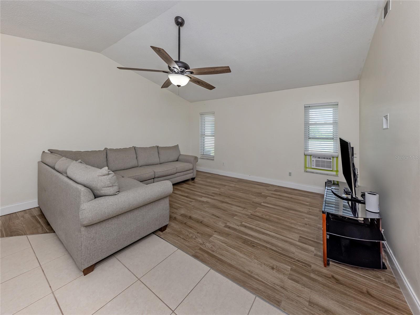 PUNTA GORDA ISLES SEC 20 - Residential