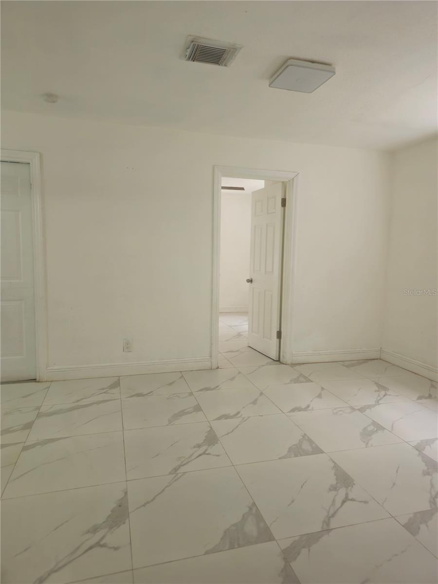BRYN MAWR 1 - Residential