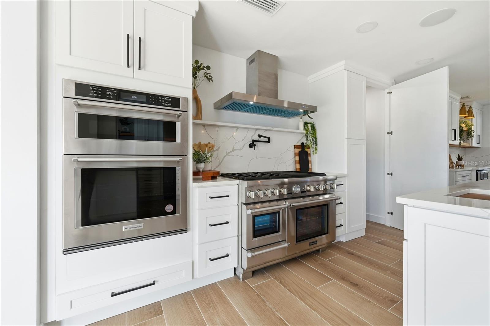 RIVERSIDE PARK - Residential