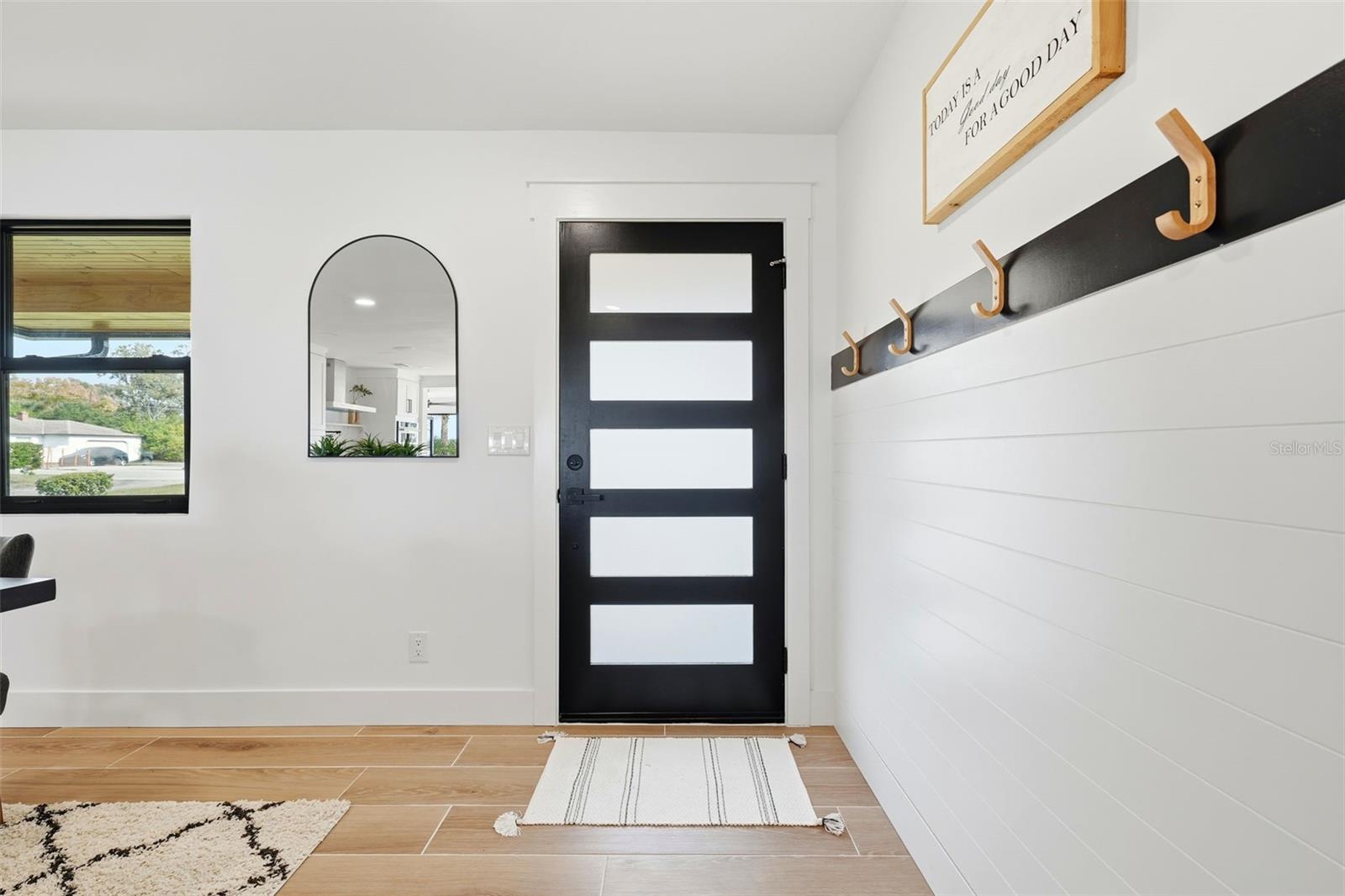 RIVERSIDE PARK - Residential