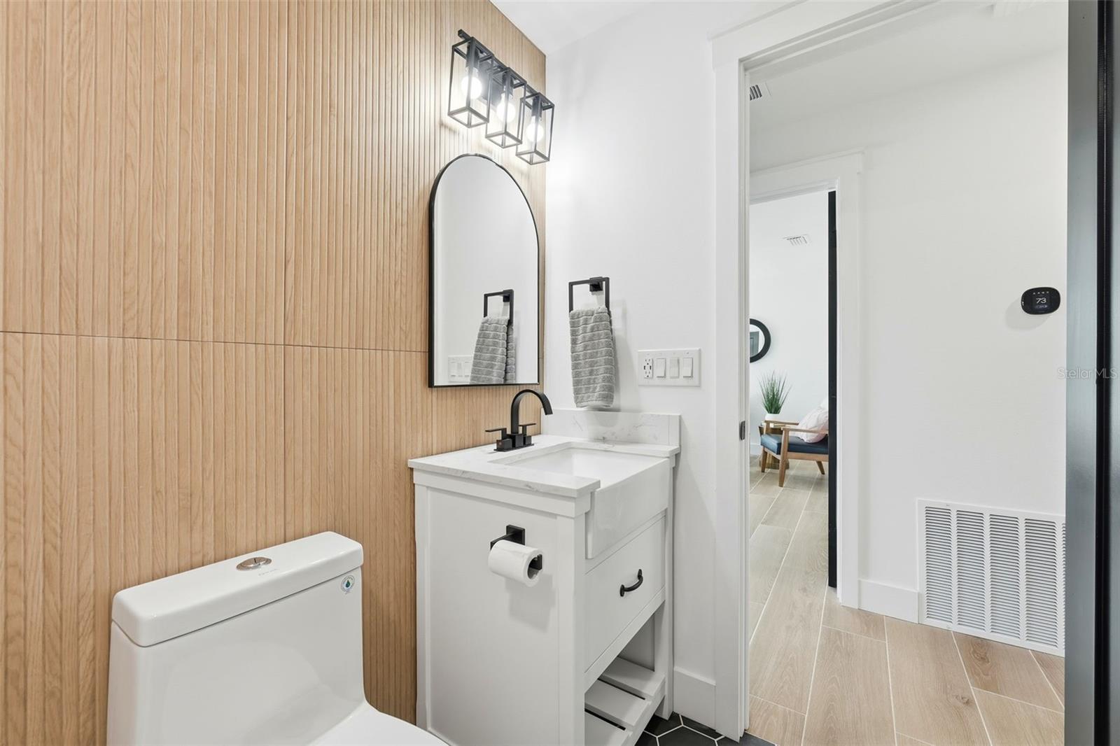 RIVERSIDE PARK - Residential