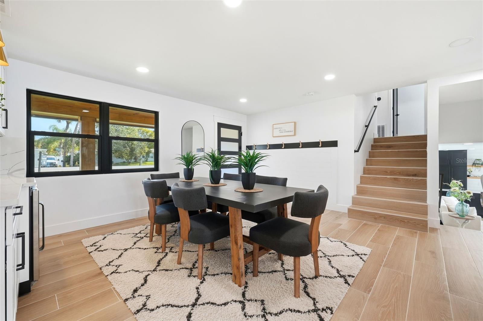 RIVERSIDE PARK - Residential