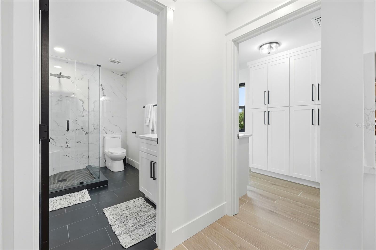 RIVERSIDE PARK - Residential