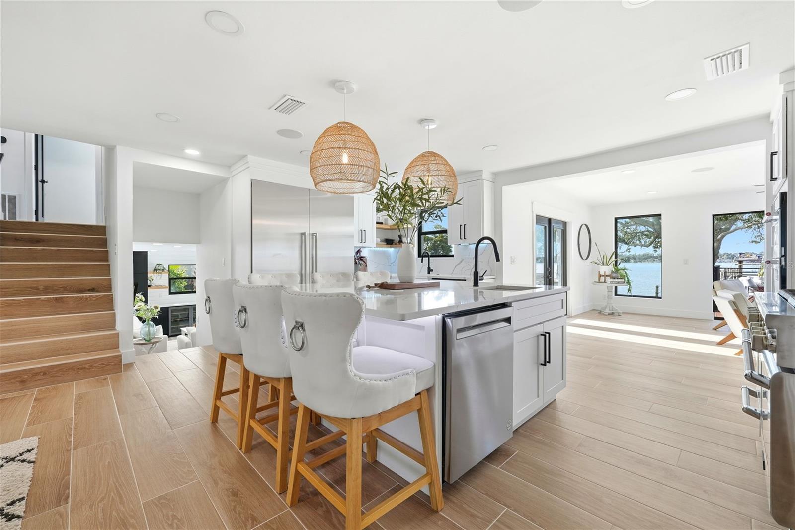 RIVERSIDE PARK - Residential