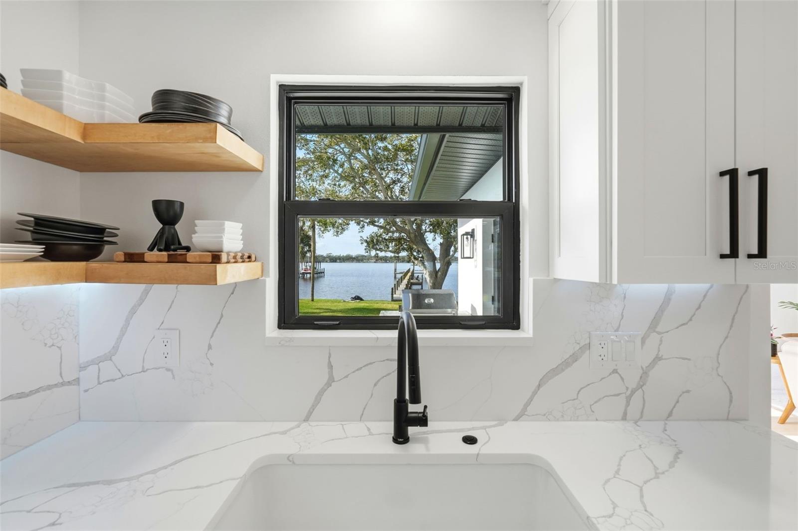 RIVERSIDE PARK - Residential