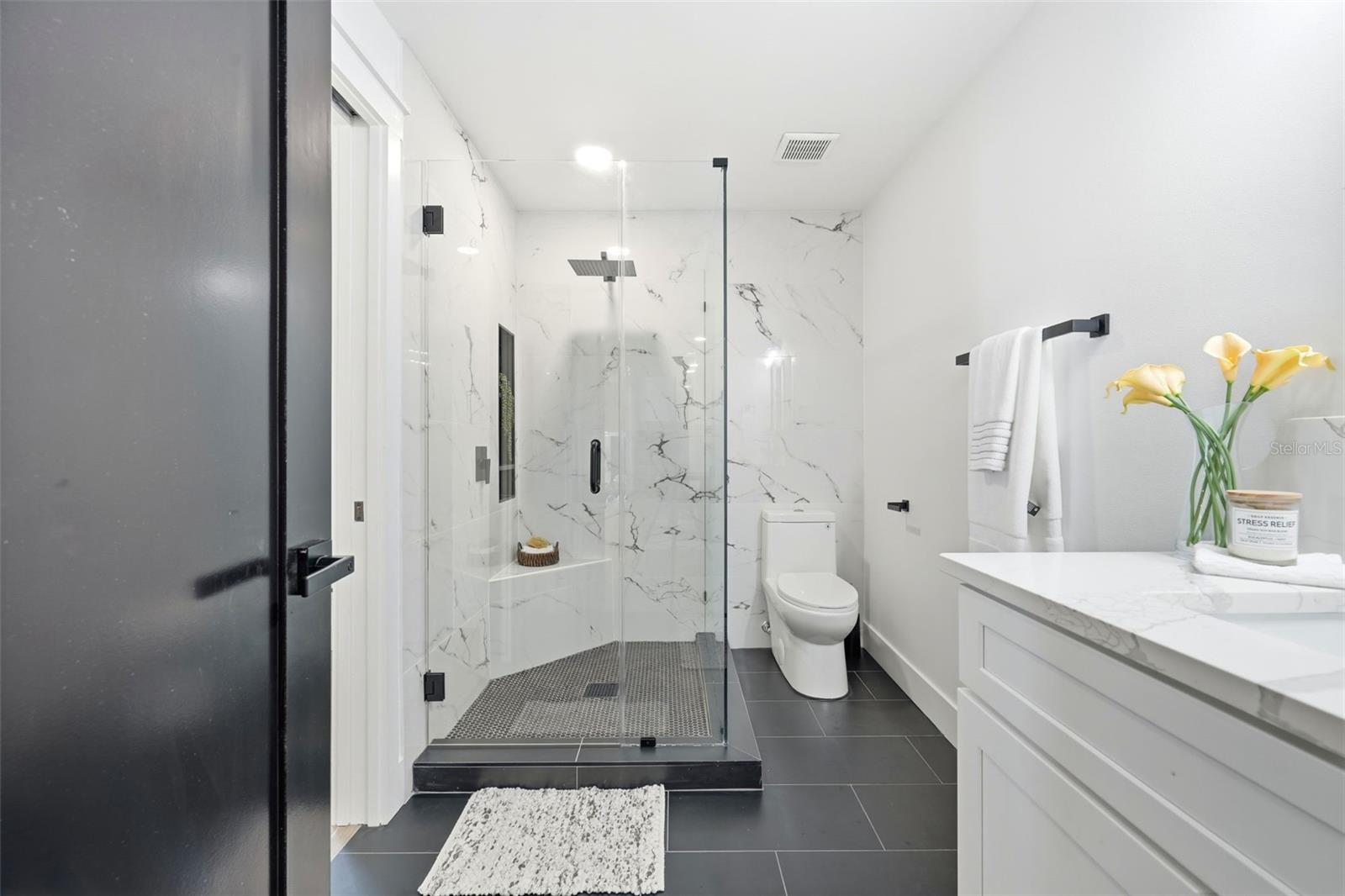 RIVERSIDE PARK - Residential