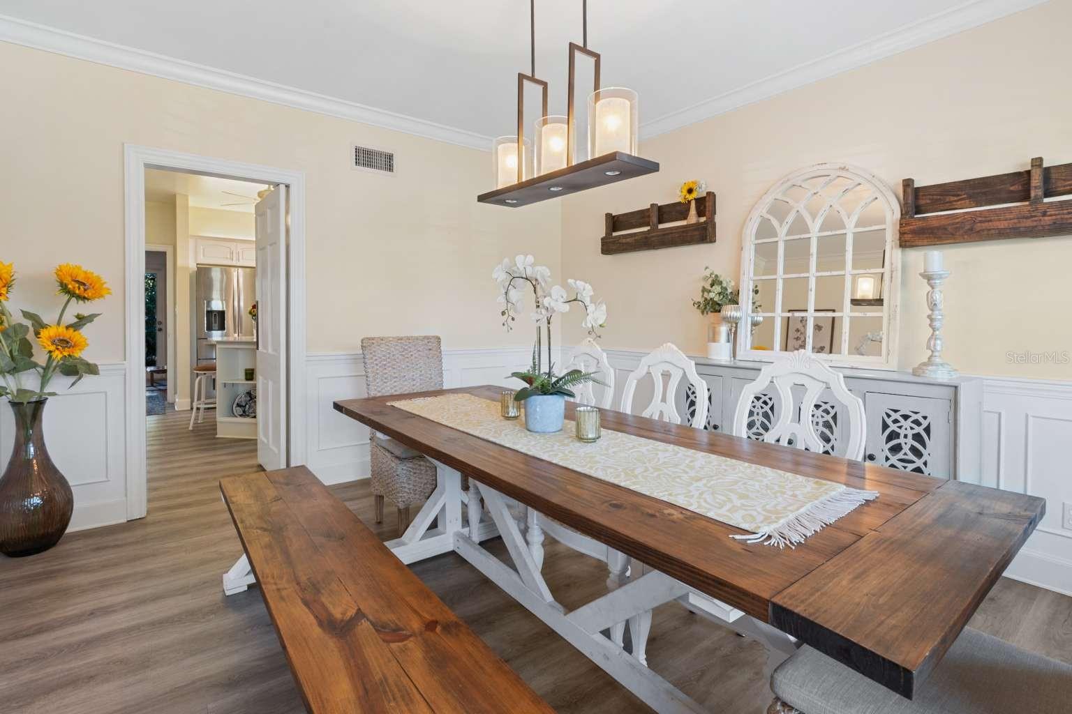 LAKE LINK ESTATES - Residential