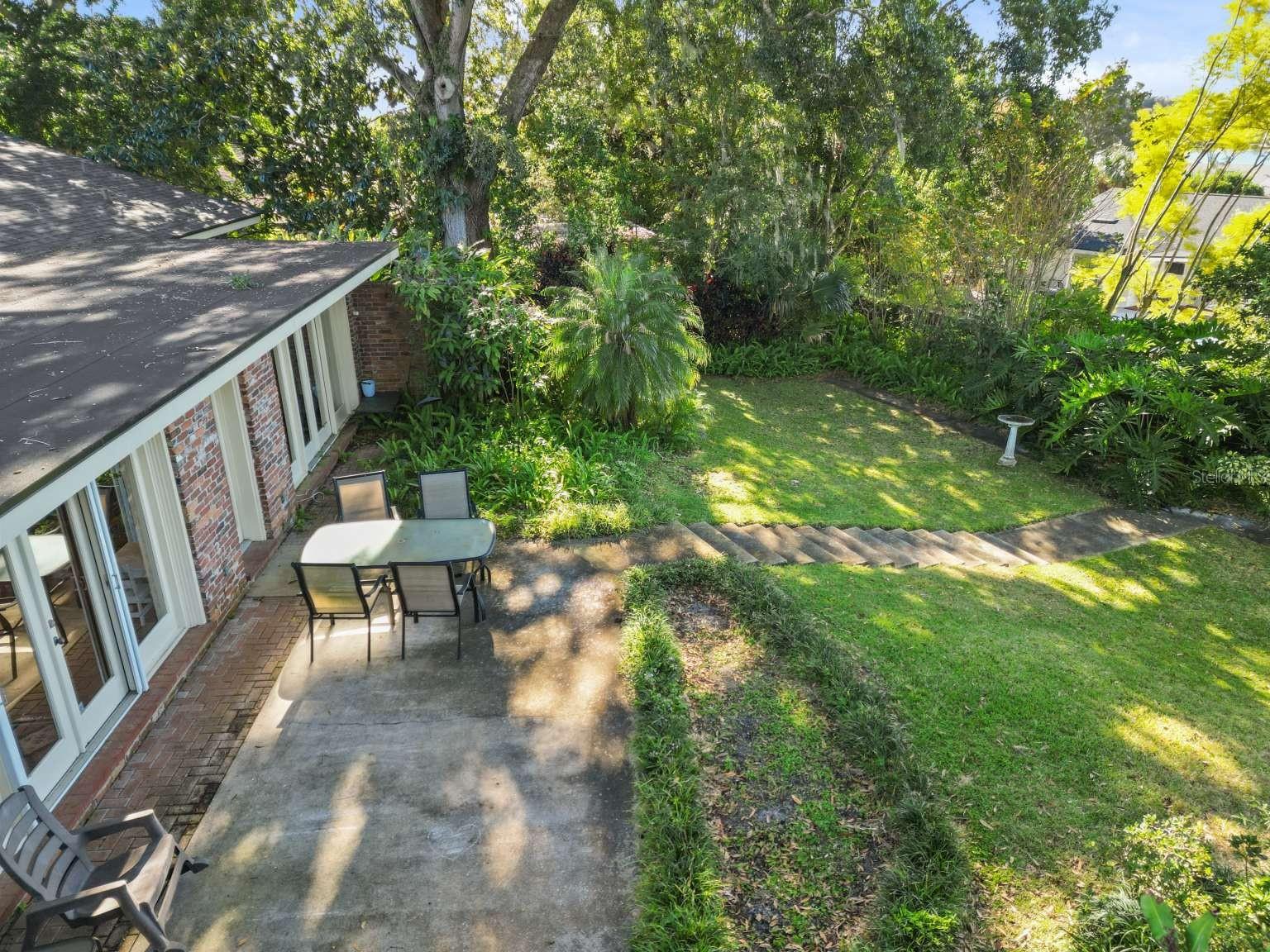 LAKE LINK ESTATES - Residential