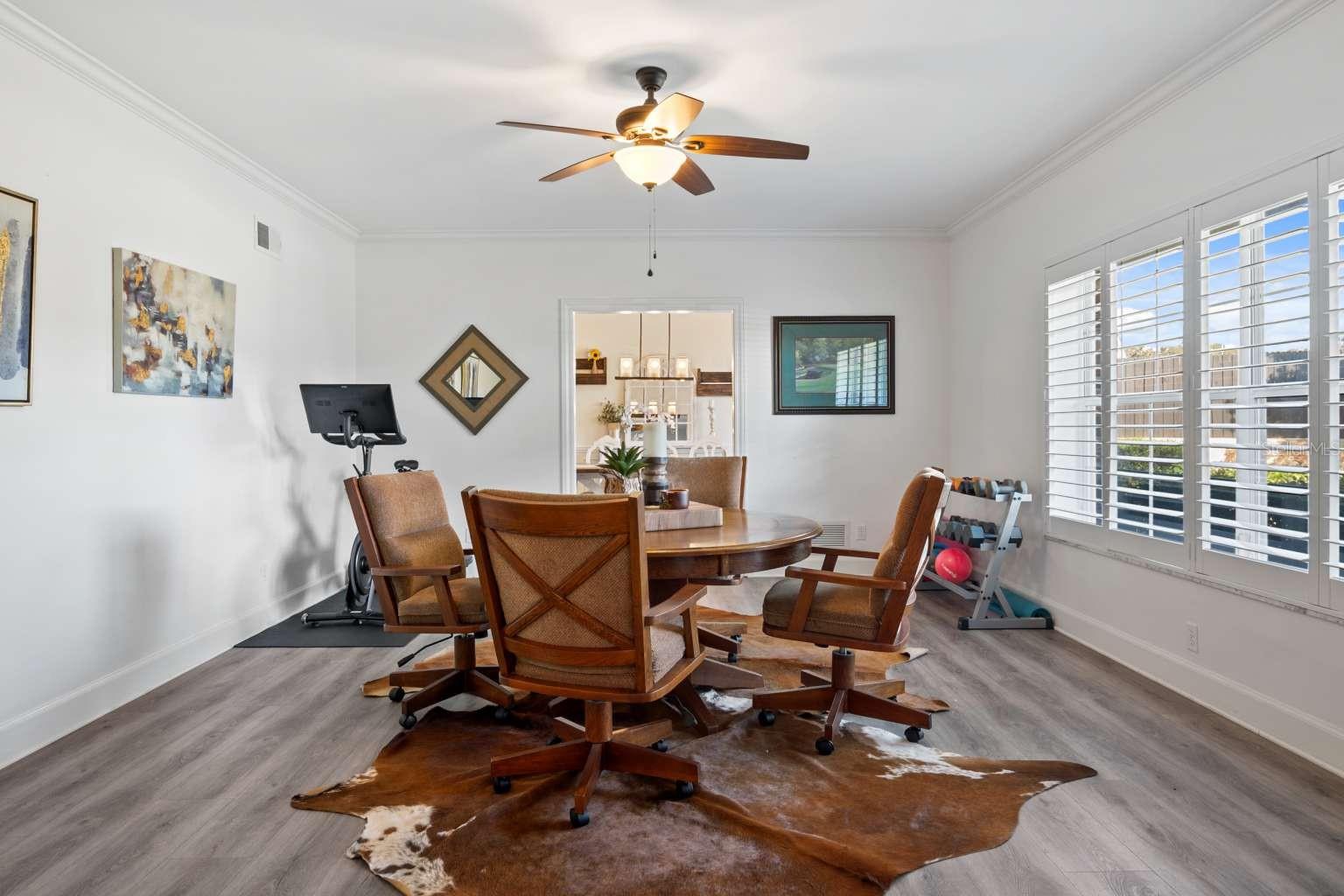 LAKE LINK ESTATES - Residential